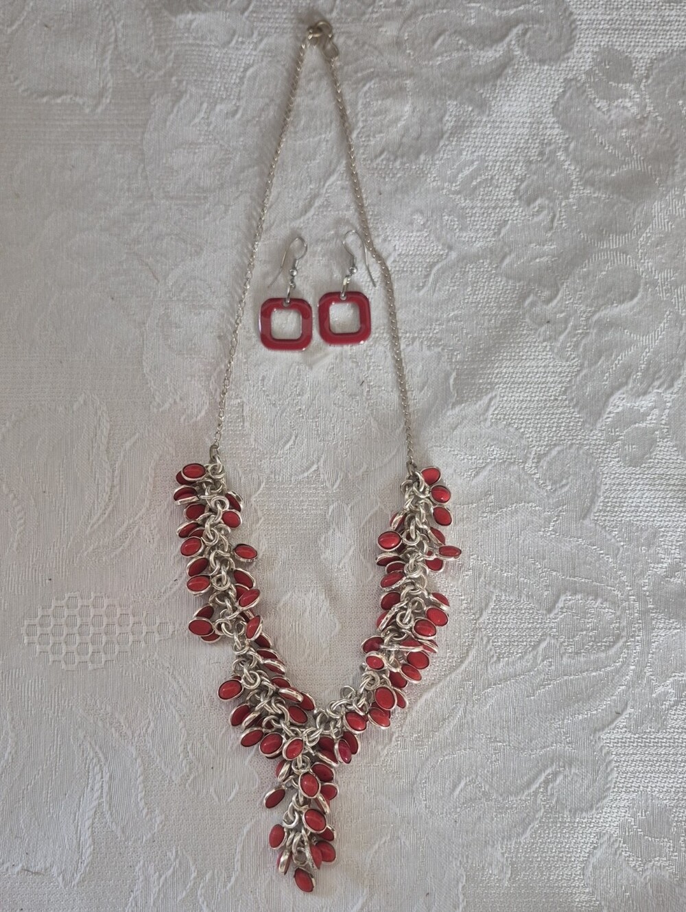 Red Teardrop Cluster Necklace and Earrings Set - Women Jewelry